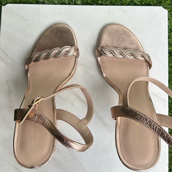 🌷STUART WEITZMAN
DANCER TWISTIE 4” rose gold LEATHER SANDALS SIZE 6.5 like new - Picture 10 of 16